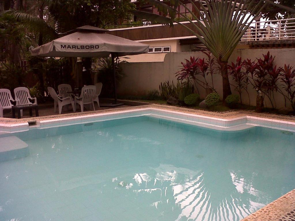 Beachcomber Balabag (Boracay)