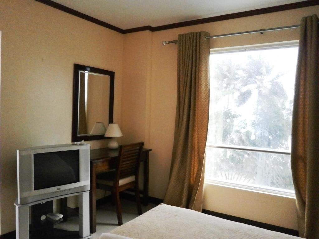 Hotel Beachcomber Balabag (Boracay)